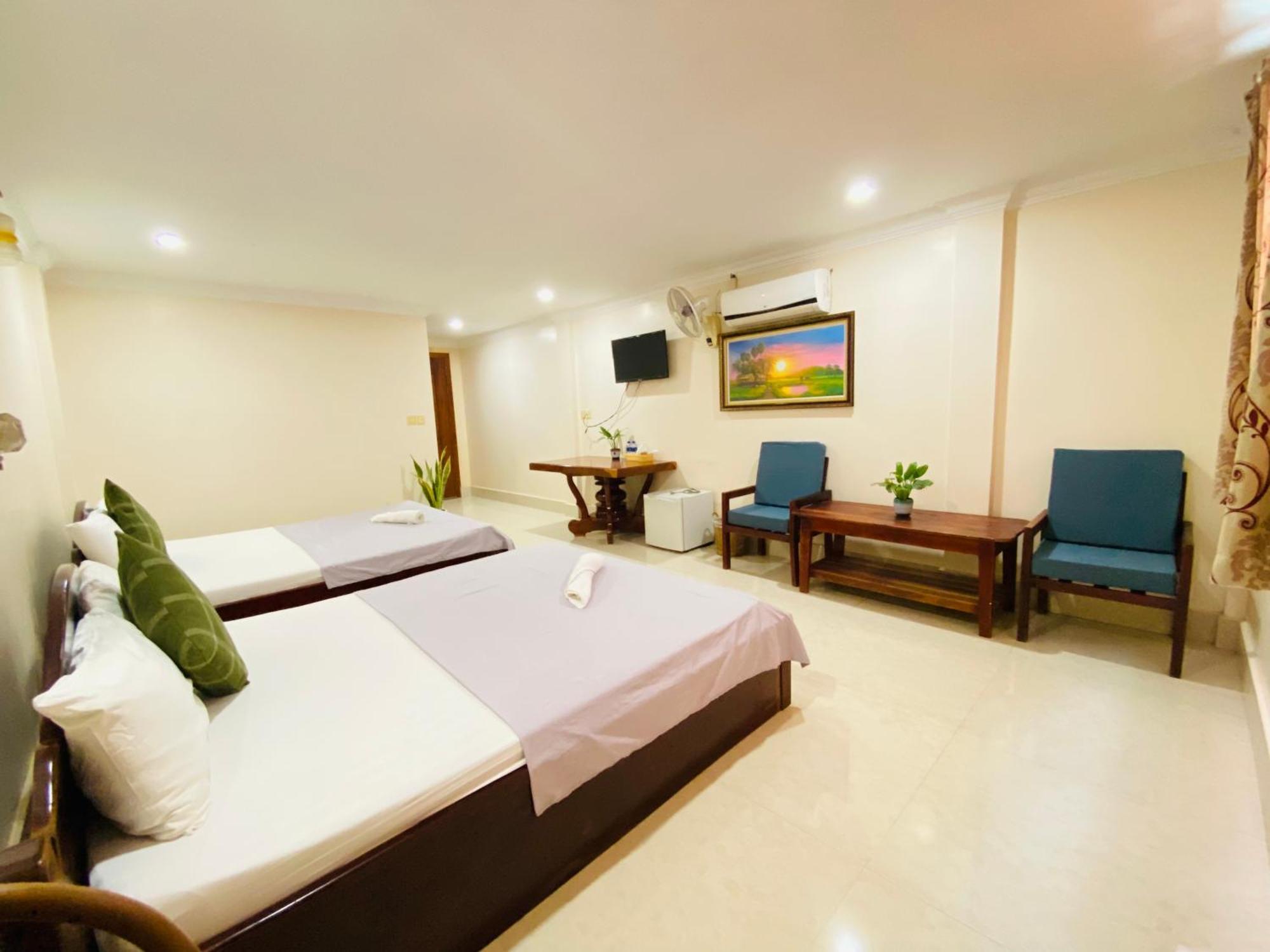The Blue Guest House Battambang Exterior foto